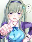  1girl bandaged_fingers bandages black_hairband blush commentary_request green_hair hair_intakes hairband hand_on_own_hip heaven_burns_red highres index_finger_raised leaning_forward long_hair looking_at_viewer mole mole_under_mouth murofushi_risa open_mouth pointing pointing_at_viewer purple_eyes sidelocks solo speech_bubble straight-on translation_request tsuki_mi925 twintails very_long_hair 