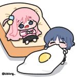  2girls blue_hair blush bocchi_the_rock! bread chibi chibi_only cube_hair_ornament eating food fried_egg gotoh_hitori hair_ornament highres lulalang mini_person minigirl mole multiple_girls pink_hair sad skirt twitter_username yamada_ryo 