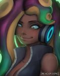  absurdres artist_name bare_shoulders breasts cephalopod_eyes cleavage closed_mouth collarbone dark_skin green_eyes green_hair head_tilt headphones high_collar highres iida_(splatoon) lips long_hair looking_at_viewer medium_breasts multicolored_hair no_mole octarian pink_pupils purple_hair reagan_long smile solo splatoon_(series) splatoon_2 suction_cups tentacle_hair zipper 