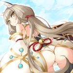  animal_ears ass bangs bare_shoulders blue_sky blunt_bangs cat_ears from_behind kuro_(be_ok) leotard long_hair looking_at_viewer niyah outdoors silver_hair sky smile solo spoilers twintails xenoblade_(series) xenoblade_2 yellow_eyes 