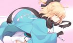  ahoge arm_guards black_bow black_scarf blonde_hair blue_kimono bow closed_mouth cowboy_shot eyebrows_visible_through_hair fate/grand_order fate_(series) gradient gradient_background green_eyes hair_between_eyes hair_bow jampen japanese_clothes katana kimono long_sleeves looking_at_viewer okita_souji_(fate) okita_souji_(fate)_(all) pink_background sash scarf short_hair solo sword weapon wide_sleeves 