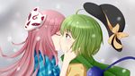  black_hat blue_shirt checkered checkered_shirt closed_eyes from_side green_eyes green_hair green_scarf hand_on_another's_face hat hat_removed hat_ribbon hata_no_kokoro headwear_removed highres kiss komeiji_koishi long_hair multiple_girls open_eyes pink_hair ribbon scarf shirt short_hair snowing touhou tsukimiyashio upper_body yellow_ribbon yellow_shirt yuri 