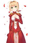  blonde_hair blush dress fate/extra green_eyes long_hair saber_(fate/extra) smile 