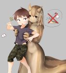  &gt;_&lt; 1boy 1girl anger_vein antennae barefoot brown_eyes brown_hair camouflage camouflage_shorts closed_mouth commentary dark_skin eyebrows_visible_through_hair fewer_digits fingernails flying_sweatdrops grey_background grey_shirt hand_up holding hug hug_from_behind kai_himo long_hair looking_at_another looking_back monster_girl navel nude original parted_lips pointy_ears salt salt_shaker shirt short_sleeves shorts simple_background slug slug_girl smile speech_bubble sweatdrop 