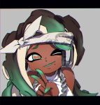  ;) black_hair cephalopod_eyes commentary_request dark_skin esu_(transc) fang green_eyes green_hair green_skin hand_up headband headphones iida_(splatoon) letterboxed long_hair looking_at_viewer mole mole_under_mouth multicolored multicolored_hair multicolored_skin octarian one_eye_closed parted_lips red_pupils sleeveless smile solo splatoon_(series) splatoon_2 splatoon_2:_octo_expansion suction_cups sweater_vest tentacle_hair upper_body upper_teeth v 