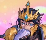  1boy 1girl black_hair blue_eyes closed_mouth colored_skin crown gem heart holding_hands jarvan_iv_(league_of_legends) kiss kissing_hand league_of_legends male_focus multicolored_background phantom_ix_row purple_skin shoulder_plates shoulder_spikes shyvana solo_focus spikes 