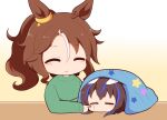  2girls animal_ears blanket blue_hair blush_stickers brown_background brown_hair cheek_poking chibi closed_eyes closed_mouth daitaku_helios_(umamusume) gomashio_(goma_feet) gradient_background green_shirt hair_between_eyes horse_ears long_hair mejiro_palmer_(umamusume) mini_person minigirl multicolored_hair multiple_girls parted_bangs poking ponytail shirt smile star_(symbol) star_print streaked_hair umamusume upper_body white_background white_hair 