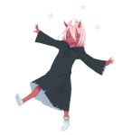  animal animal_on_head bandaged_feet bandages bangs black_robe blush closed_mouth commentary_request darling_in_the_franxx eyebrows_visible_through_hair fingernails green_eyes hair_between_eyes hood hood_down hooded_robe horns long_hair long_sleeves looking_at_viewer mouse on_head pink_hair red_skin robe rumaki smile solo spoilers standing standing_on_one_leg white_background wide_sleeves zero_two_(darling_in_the_franxx) 