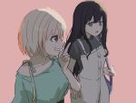  2girls bag black_hair blonde_hair blue_bag blue_shirt brown_eyes commentary dress grey_shirt index_finger_raised ini_yoy inoue_takina long_hair lycoris_recoil multiple_girls nishikigi_chisato open_mouth pinafore_dress pink_background purple_eyes shirt short_hair shoulder_bag simple_background sleeveless sleeveless_dress 