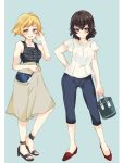  abenattou anklet bag bangs black_shirt blonde_hair blue_pants brown_eyes brown_hair brown_skirt caesar_(girls_und_panzer) capri_pants carrying casual closed_mouth commentary erwin_(girls_und_panzer) eyebrows_visible_through_hair flats full_body girls_und_panzer green_background hand_in_hair hand_on_hip handbag high-waist_skirt holding jewelry looking_at_viewer medium_skirt multiple_girls no_hat no_headwear no_legwear open_mouth pants pointy_hair red_footwear sandals shirt short_hair short_sleeves simple_background skirt sleeveless sleeveless_shirt smile standing striped striped_shirt white_shirt 