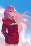  darling_in_the_franxx day food green_eyes hairband highres hood hoodie horns hyde_(hai-do) long_hair pink_hair sky sweets zero_two_(darling_in_the_franxx) 