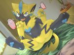  &lt;3 2018 3_toes 4_fingers anthro bed blush claws fangs fur japanese_text nintendo on_bed ontsuna open_mouth pawpads pok&eacute;mon pok&eacute;mon_(species) solo sweat text toe_claws toes translation_request video_games whiskers yellow_fur zeraora 