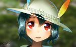  alternate_eye_color blue_hair blurry blurry_background commentary eyebrows_visible_through_hair eyebrows_visible_through_hat face hair_between_eyes hat hat_feather kaban_(kemono_friends) kemono_friends looking_at_viewer parted_lips red_eyes short_hair signature smile solo welt_(kinsei_koutenkyoku) white_hat 