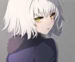  blue_jacket blush commentary_request eyebrows_visible_through_hair face fate/grand_order fate_(series) from_behind fur_trim highres jacket jeanne_d'arc_(alter)_(fate) jeanne_d'arc_(fate)_(all) looking_back neko-san_(dim.dream) open_mouth short_hair silver_hair simple_background wicked_dragon_witch_ver._shinjuku_1999 yellow_eyes 