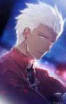  archer blurry blurry_background dark_skin dark_skinned_male face fate/stay_night fate_(series) grey_eyes h_sueun highres light_particles looking_at_viewer looking_to_the_side male_focus night night_sky parted_lips portrait sky smile solo white_hair zelovel 