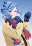  1boy blue_hair blue_mittens blue_scarf blush breath commentary_request grin grusha_(pokemon) half_updo hands_up highres jacket long_sleeves looking_at_viewer male_focus mittens mocacoffee_1001 poke_ball_print pokemon pokemon_sv scarf signature smile solo striped striped_scarf teeth upper_body yellow_jacket 