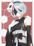  1girl 2b_(nier:automata) absurdres black_blindfold black_bow black_hairband black_sleeves blindfold border bow commentary_request detached_sleeves fox_mask hairband hand_on_own_chest highres mask mole mole_under_mouth nana28_tteyatu_(nanakusagayu_28) nier_(series) nier_reincarnation official_alternate_costume outside_border pink_lips red_background short_hair solo standing tassel unworn_mask white_border white_hair 