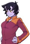  black_hair eyebrows_visible_through_hair hands_on_hips highres horns ittla jacket long_sleeves looking_away oni_horns orange_eyes original pointy_ears purple_skin short_hair sleeves_past_wrists slit_pupils smile smirk solo thick_eyebrows transparent_background ume_(ittla) upper_body 