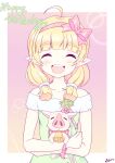  1girl ahoge blonde_hair fam_valhoef hair_ribbon highres iris_mysteria! k_(nura-rikuo) long_hair pig pointy_ears ribbon smile solo 