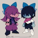  1girl 1other blue_ribbon blue_skin bracelet chibi chibi_only colored_skin commentary_request deltarune full_body furry furry_female grey_background hair_over_eyes hair_ribbon highres jewelry kris_(dark_world)_(deltarune) kris_(deltarune) nikorashi-ka pink_skin purple_skin reptile_girl ribbon spiked_bracelet spikes susie_(dark_world)_(deltarune) susie_(deltarune) translation_request 