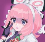  1girl bow breasts chikingdom collared_shirt commentary_request drill_hair drill_sidelocks dynamax_band eyeshadow flipped_hair fur_jacket gloves hair_bow hairband highres jacket klara_(pokemon) makeup medium_breasts mole mole_under_mouth pink_eyeshadow pink_hair pink_lips pokemon pokemon_swsh print_shirt purple_eyes shaded_face shirt short_hair sidelocks single_glove smile solo two-tone_shirt upper_body v white_bow white_hairband 