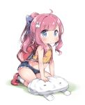  1girl backpack bag blue_eyes blue_shorts camisole commentary cutoffs denim denim_shorts full_body hair_ornament highres long_hair looking_at_viewer original pink_hair ponytail rabbit_hair_ornament randoseru red_bag red_shoes shoes short_shorts shorts socks solo tamase_tama untranslatable_commentary white_socks yellow_camisole 