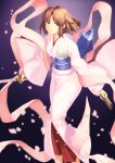  blue_eyes brown_hair cherry_blossoms eyebrows_visible_through_hair floating_hair highres holding holding_sheath holding_sword holding_weapon itaco1987 japanese_clothes kara_no_kyoukai katana kimono looking_at_viewer obi ryougi_shiki sash sheath short_hair smile solo standing sword unsheathed weapon white_kimono yukata 