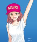  :d arm_up baseball_cap blue_background brown_eyes casual catchphrase clothes_writing commentary dated girls_und_panzer hat headwear_writing looking_at_viewer mutsu_(layergreen) open_mouth pink_hat red_hair romaji rosehip shirt short_hair simple_background sleeves_rolled_up smile solo standing t-shirt twitter_username upper_body waving white_shirt 