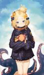  abigail_williams_(fate/grand_order) absurdres alternate_hairstyle bandaid_on_forehead bangs belt black_bow black_jacket blonde_hair blue_eyes blue_sky blush bow commentary_request fate/grand_order fate_(series) forehead hair_bow hair_bun heroic_spirit_traveling_outfit high_collar highres holding holding_stuffed_animal jacket long_hair looking_at_viewer orange_bow parted_bangs pokapu polka_dot polka_dot_bow sky sleeves_past_fingers sleeves_past_wrists solo stuffed_animal stuffed_toy teddy_bear tentacles thighs 