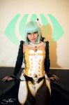  1girl asian cosplay emerald_sustrai green_hair lacee-girl red_eyes rwby tagme 