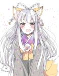  :d animal_ear_fluff animal_ears bangs bell blush bow braid eyebrows_visible_through_hair fang flower fox_ears fox_girl fox_tail grey_kimono hair_bell hair_ornament hair_rings highres japanese_clothes jingle_bell kimono long_hair looking_at_viewer mitoko_(kuma) open_mouth original red_eyes short_eyebrows sidelocks silver_hair smile solo tail thick_eyebrows translated twin_braids twitter_username upper_body very_long_hair white_background white_flower yellow_bow 