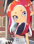  arms_at_sides black_shirt blue_eyes commentary_request day flat_chest highres kinagi_(3307377) long_hair luggage midriff navel octarian octoling outdoors pillar pointy_ears red_hair road shirt skirt solo splatoon_(series) splatoon_1 splatoon_2 standing street tentacle_hair tree upper_body white_skirt window 