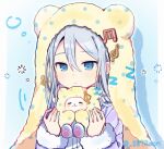  1girl :3 animal bear_hat blue_background blue_eyes blue_hair chestnut_mouth chinese_commentary cohana commentary_request double-parted_bangs drop_shadow expressionless fur-trimmed_jacket fur-trimmed_sleeves fur_hat fur_trim hair_between_eyes hands_up hat hat_ornament holding holding_animal jacket long_hair long_sleeves looking_at_animal looking_down musical_note_hat_ornament outline outside_border pillarboxed polka_dot_headwear project_sekai puffy_long_sleeves puffy_sleeves purple_jacket sidelocks simple_background solo squeans straight_hair tsurime twitter_username upper_body white_outline yellow_hat yoisaki_kanade zzz 