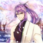  1boy bandage bandaged_arm bandages black_shirt blurry blurry_background cherry_blossoms collarbone commentary hair_ornament hair_stick highres kamui_gakupo long_hair looking_at_viewer male_focus outdoors petals ponytail purple_eyes purple_hair robe shirt sidelocks sleeveless sleeveless_turtleneck smile solo turtleneck upper_body vocaloid white_robe yen-mi 