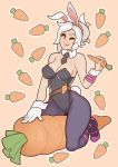  1girl animal_ears bare_shoulders black_legwear black_leotard black_neckwear breasts bunny_ears bunny_girl bunny_tail bunnysuit carrot cleavage collar detached_collar erect_nipples fake_animal_ears food full_body gloves highres holding holding_food holding_vegetable league_of_legends leotard lips looking_at_viewer medium_breasts necktie one_eye_closed orange_background orange_eyes outline oversized_food pantyhose pink_footwear riding riven_(league_of_legends) simple_background smile solo splashbrush strapless strapless_leotard tail vegetable white_gloves white_hair white_outline wrist_cuffs 