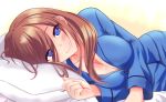  1girl bangs bed bed_sheet blue_eyes blush breasts brown_hair cleavage closed_mouth go-toubun_no_hanayome hair_between_eyes highres large_breasts long_hair looking_at_viewer lying nakano_miku on_side pajamas pillow sleepwear smile swept_bangs u-ta 