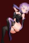  absurdres armpits ass bare_shoulders black_gloves black_legwear blush breasts cleavage commentary_request elbow_gloves eyebrows_visible_through_hair fate/grand_order fate_(series) frown gloves hand_on_ass highres kian looking_at_viewer mash_kyrielight navel purple_legwear red_background short_hair simple_background thighhighs thighs two-tone_gloves two-tone_legwear 
