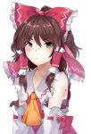  1girl ascot bangs bare_shoulders blush bow brown_eyes brown_hair collarbone commentary detached_sleeves diokira eyebrows_visible_through_hair frilled_bow frilled_shirt_collar frills hair_between_eyes hair_bow hair_tubes hakurei_reimu highres long_sleeves looking_at_viewer red_bow red_skirt ribbon-trimmed_sleeves ribbon_trim sarashi short_hair sidelocks simple_background skirt skirt_set solo touhou upper_body white_background wide_sleeves yellow_neckwear 