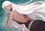  androgynous backless_outfit black_dress dark_skin dress dutch_angle earrings jewelry long_hair pixiv_fantasia pixiv_fantasia_last_saga pointy_ears shima108 smile snake solo standing very_long_hair wenham_alvarapis white_hair 