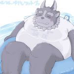  1:1 2019 anthro belly blush clothing eyes_closed humanoid_hands japanese_text male marimo_chorobon obese overweight shirt sitting text tokyo_afterschool_summoners topwear tsathoggua video_games water wet 