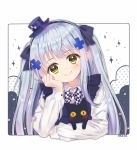  1girl animal apron arm_support bangs black_apron black_bow black_cat black_hairband blue_hair blush bow cat character_name checkered checkered_bow closed_mouth commentary eyebrows_visible_through_hair foreign_blue girls_frontline green_eyes hair_bow hair_ornament hairband hat head_in_hand head_tilt highres hk416_(girls_frontline) long_hair long_sleeves mini_hat polka_dot purple_headwear shirt slit_pupils smile solo sparkle two_side_up white_background white_shirt yellow_eyes 