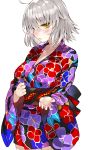  1girl absurdres ahoge alternate_costume bangs blush breasts cleavage collarbone commentary_request eyebrows_visible_through_hair fate/grand_order fate_(series) floral_print highres japanese_clothes jeanne_d&#039;arc_(alter)_(fate) jeanne_d&#039;arc_(fate)_(all) kimono kou_mashiro large_breasts long_sleeves looking_at_viewer obi open_mouth sash short_hair short_kimono silver_hair simple_background solo tsurime white_background wide_sleeves yellow_eyes 