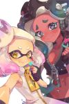  +_+ 2girls abs aqua_eyes aqua_hair armpits asymmetrical_bangs bangs black_gloves black_hair bob_cut breasts cephalopod_eyes cpcpcp05 crown dark_skin dress fingerless_gloves flat_chest gloves headphones high_collar hime_(splatoon) iida_(splatoon) large_forehead looking_at_viewer low-cut midriff mole mole_under_mouth multicolored_hair multiple_girls navel navel_piercing neck nintendo outstretched_arm piercing pink_hair pointy_ears self_shot shorts sleeveless sleeveless_dress smile splatoon_(series) splatoon_2 suction_cups tentacles two-tone_hair unzipped very_dark_skin water_drop white_background white_hair yellow_eyes zipper zipper_pull_tab 