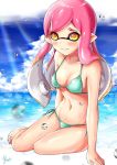  1girl arm_support artist_name bangs bikini blurry blurry_background blush breasts cleavage closed_mouth cloud cloudy_sky day domino_mask droplet frown green_bikini highres inkling long_hair looking_at_viewer mask medium_breasts navel ocean orange_eyes outdoors pink_hair pointy_ears side-tie_bikini signature sitting sky solo sparkle splatoon_(series) sunlight swept_bangs swimsuit tentacle_hair thighs wet yokozuwari yuito_(yuitokobunasbs0) 