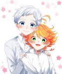  1boy 1girl ahoge blonde_hair blue_eyes cardigan closed_mouth collared_shirt dress_shirt emma_(yakusoku_no_neverland) green_eyes hair_between_eyes hands_on_another&#039;s_shoulder kitimoop looking_at_viewer norman_(yakusoku_no_neverland) open_cardigan open_clothes shirt short_hair silver_hair smile star upper_body white_background white_cardigan white_shirt wing_collar yakusoku_no_neverland 