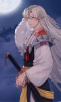  1boy absurdres armor cowboy_shot facial_mark forehead_mark full_moon fur hello highres inuyasha japanese_clothes long_hair looking_at_viewer male_focus moon nail night pointy_ears sesshoumaru silver_hair solo sword very_long_hair weapon yellow_eyes 