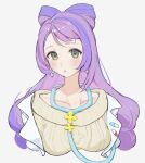  1girl blush breasts coat collarbone commentary_request earrings green_eyes jewelry long_hair miriam_(pokemon) open_clothes open_coat parted_lips pokemon pokemon_sv purple_hair simple_background solo sweater upper_body white_background white_coat yellow_sweater yosame0a 
