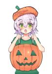  1girl blush collarbone commentary_request eyebrows_visible_through_hair fate/apocrypha fate/grand_order fate_(series) green_eyes green_shirt greypidjun hair_between_eyes hat highres jack_the_ripper_(fate/apocrypha) looking_at_viewer orange_headwear pumpkin scar scar_across_eye shirt short_hair short_sleeves silver_hair simple_background solo upper_body white_background 