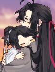  2boys aged_down ahoge bentuudayo black_hair blurry blurry_background blush carrying carrying_person child child_carry chinese_clothes closed_eyes coat drooling evening eyelashes grey_coat hair_down hair_ribbon half_updo hanfu highres hug lan_sizhui long_hair long_sleeves looking_to_the_side male_focus modao_zushi multiple_boys official_alternate_costume official_alternate_hairstyle parted_bangs ponytail profile purple_eyes red_ribbon ribbon robe saliva sidelocks sleeping upper_body wei_wuxian wei_wuxian_(yiling_laozu) white_hanfu white_ribbon wide_sleeves 