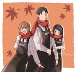  1boy 2girls apron autumn_leaves black_apron black_hair blue_eyes blush bob_cut brown_hair closed_mouth collared_shirt dot_mouth doug_(youchien_wars) green_eyes highres holding_own_arm inverted_bob jitome leaf long_bangs long_sleeves multiple_girls name_tag necktie no_nose non_ni_1111 red_scarf rita_(youchien_wars) scarf shared_clothes shared_scarf shirt smile triangle_mouth twitter_username white_shirt youchien_wars 